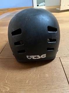Caschi: TSG Evolution-Solid-Colors Helm – Usato da Ottoberg venduto da yvonne.graenacher 1
