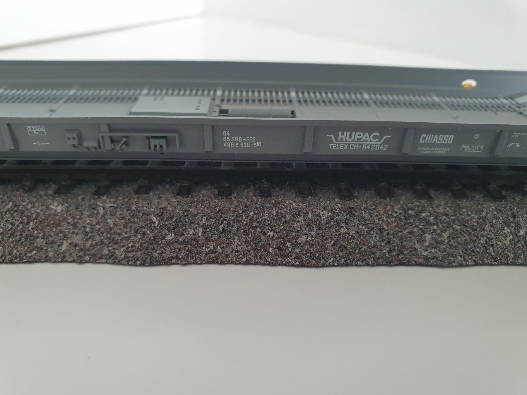Fleischmann Modellini di ferrovie: SBB / RoLa-Wagen / Typ Saadkmms / 1:87 / Fleischmann 5270 CH – Nuovo e nell'imballaggio originale da Zürich venduto da BLS58MA 4