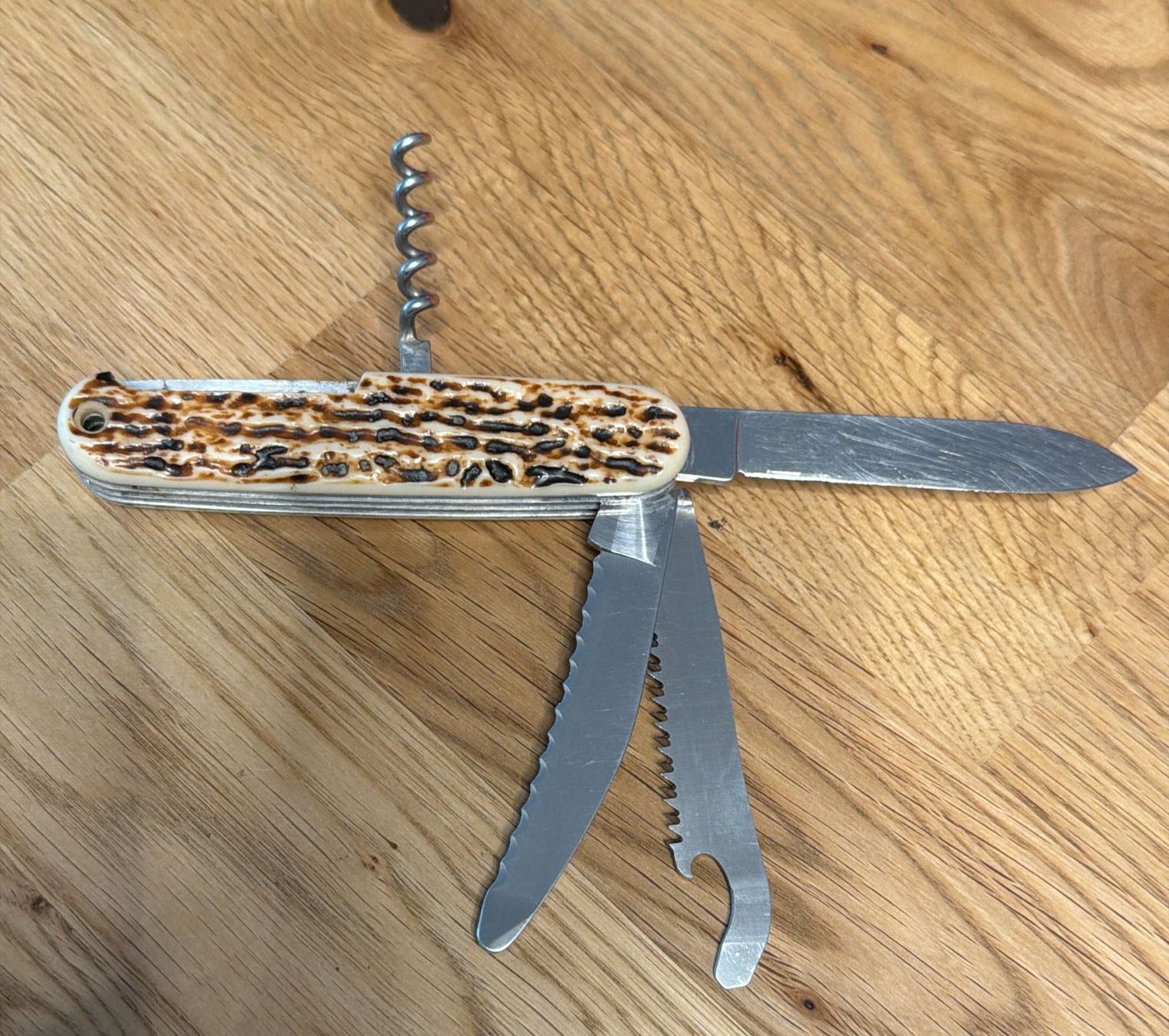 Victorinox Taschenmesser: VICTORINOX TASCHENMESSER – Gebraucht aus Zürich von Frei-Occasionen 7
