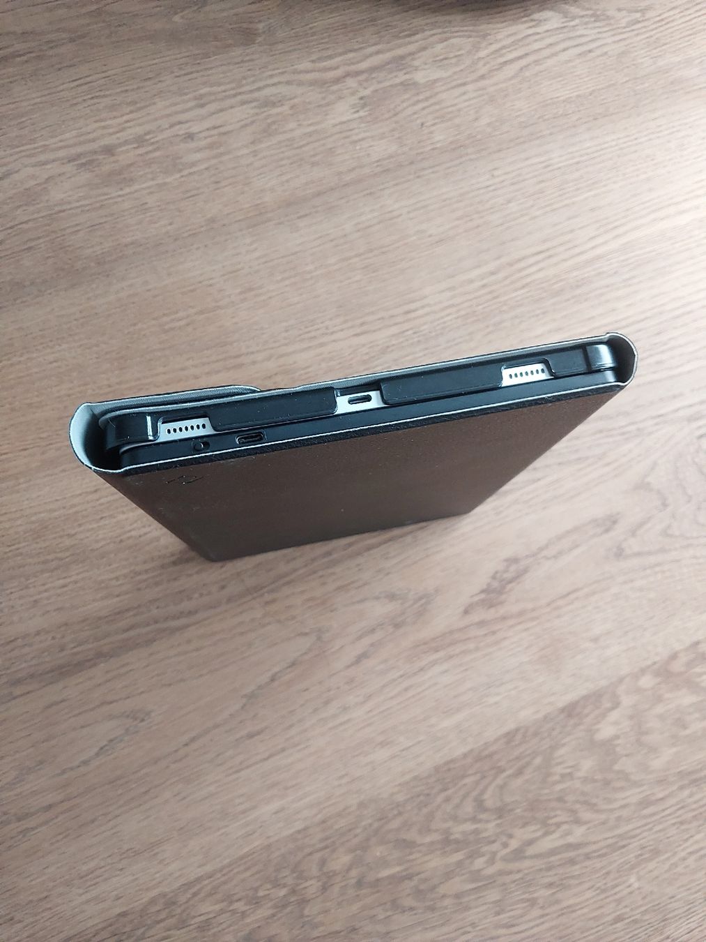 Samsung Tablet PC: Samsung Tab S8 mit S-Pen – Usato da Zürich venduto da mue_v8lg 7
