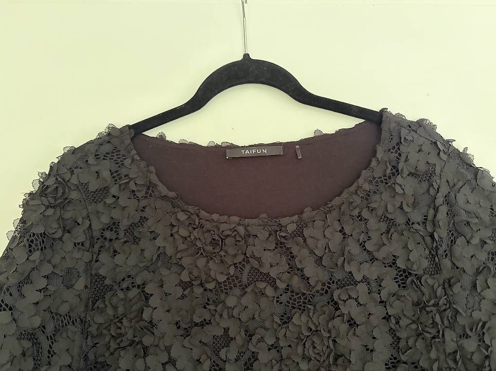 Vestiti: Schwarzes Spitzenkleid Gr. 42 – Usato da Schliern b. Köniz venduto da tezi 1