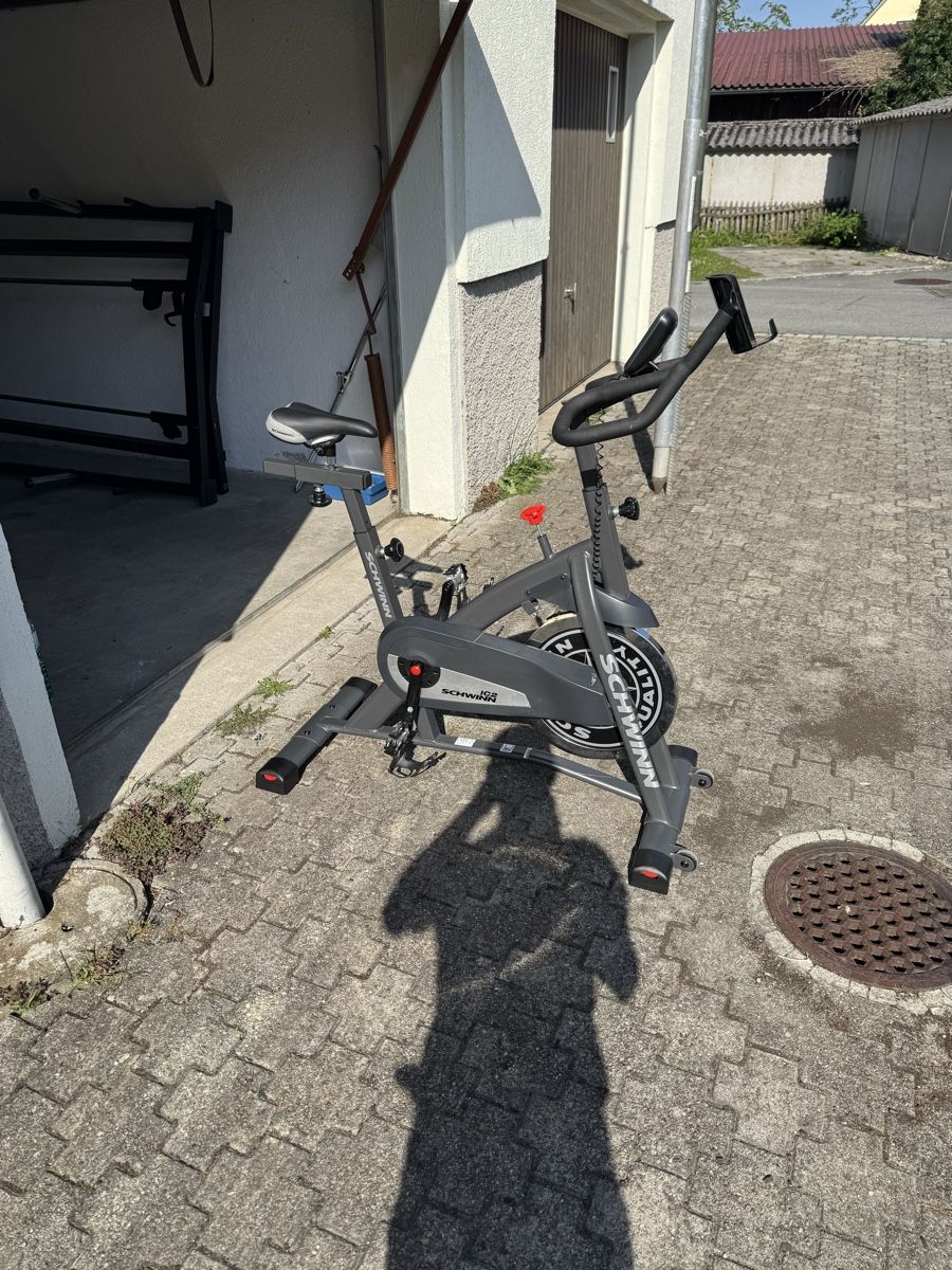 Schwinn Hometrainer: Schwinn Indoor Cycle IC2i – Usato da St. Margrethen SG venduto da taf_alb 1