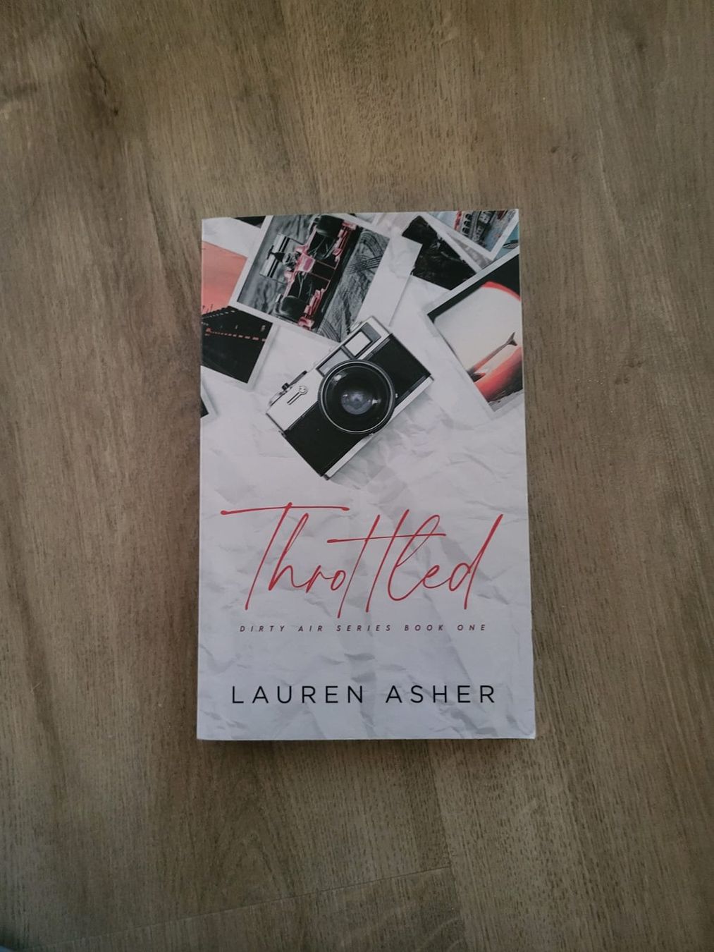 Libri: Throttled - Lauren Asher – Usato da Wynigen venduto da NLe0413 1