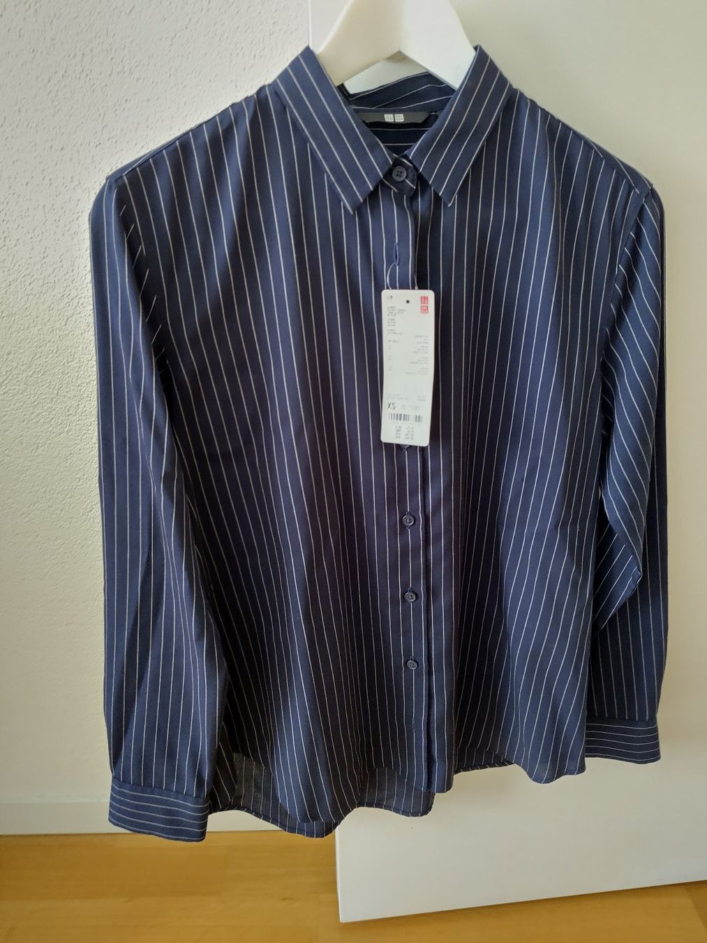 Uniqlo Camicette: NEUE Uniqlo Damen Bluse, Navy Gestreift – Nuovo e nell'imballaggio originale da Baden venduto da shinifin
