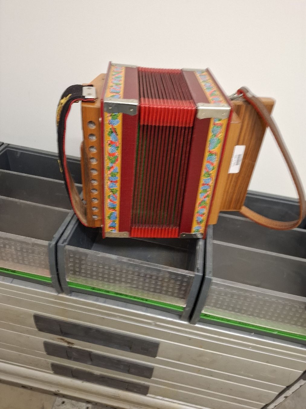 Strumenti musicali: wylaender orgeli – Usato da Villeneuve venduto da BibiVintage 4
