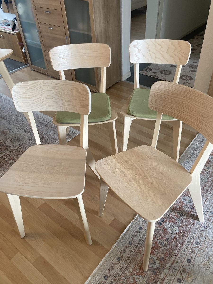 Ikea Set di tavolo e panche: İkea Esstisch mit Stühlen Lisabo – Usato da Rheinfelden venduto da zilif01 2