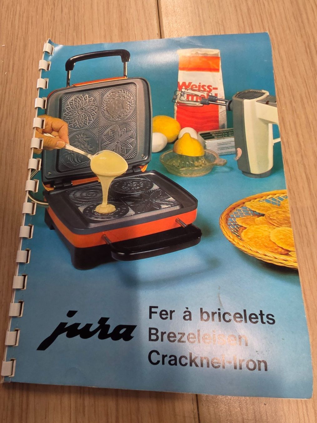 Jura Elettrodomestici da cucina: Jura Waffeleisen orange Typ141. – Usato da Chur venduto da FeschtlandBrockiChur 3