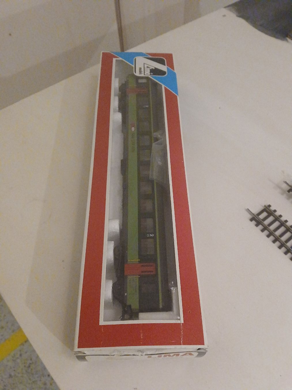 Lima Modellini di ferrovie: H0 SBB EW1 B NPZ Prototyp Design Lima – Usato da Brügg BE venduto da Just_standing_here 8