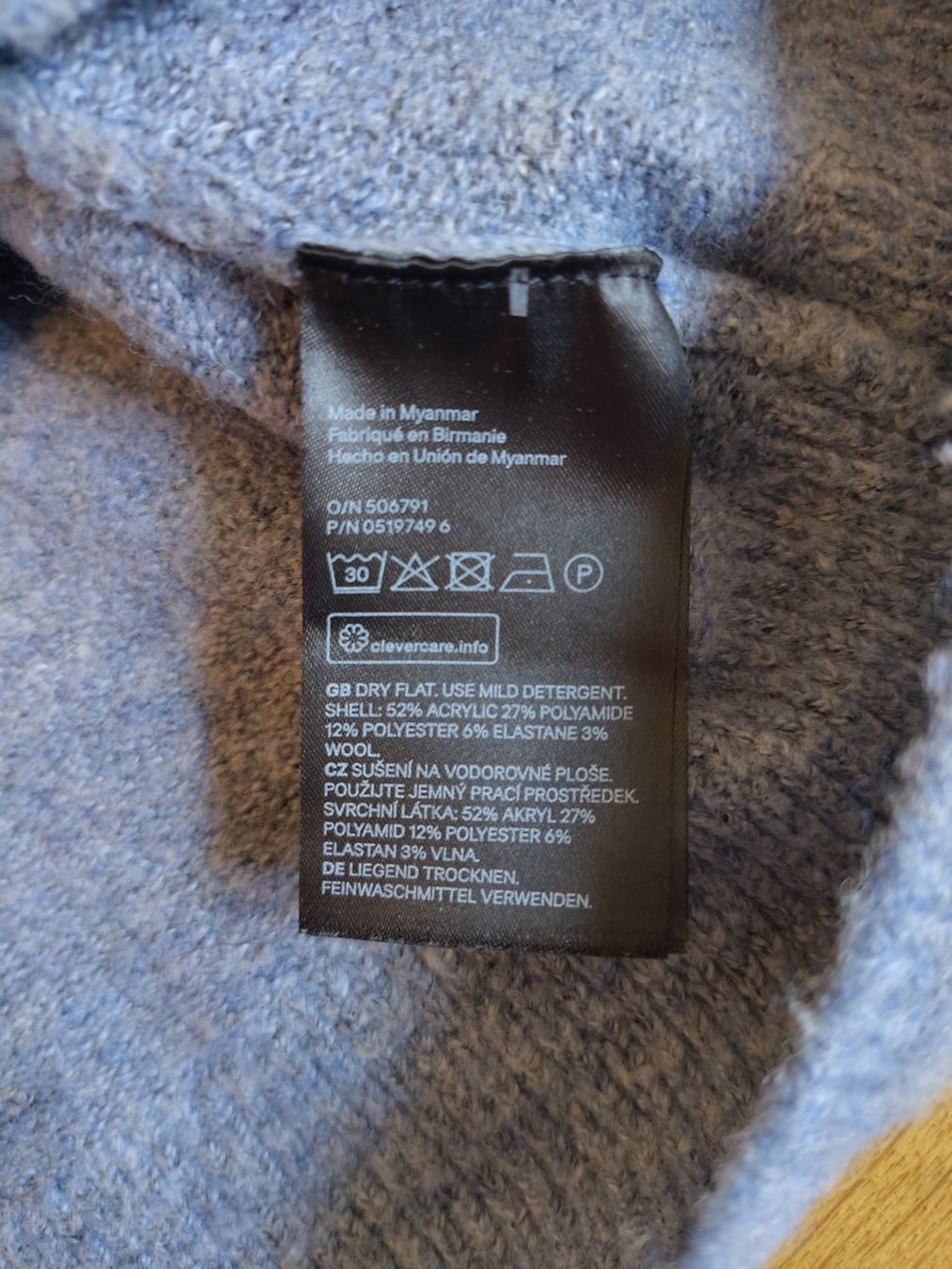 H&M Pulls & Sweat-shirts: Pullover – D'occasion à Bern par Linii 1