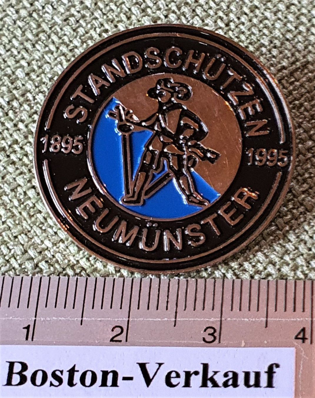 Placchette & Badge: C736 - Pin STand Schützen Neumünster CH – Usato da Reinach BL venduto da Boston-Verkauf 2