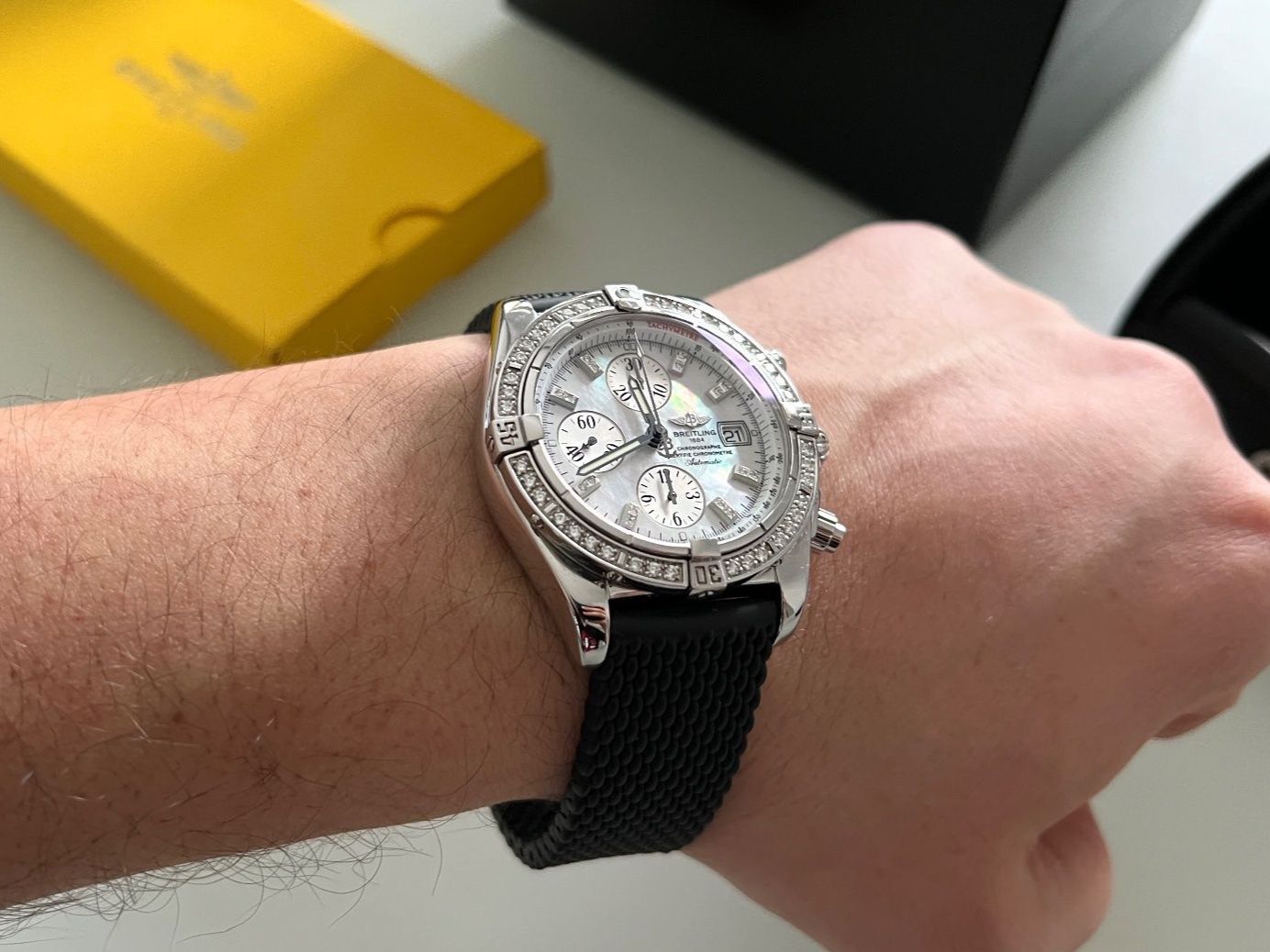 Breitling Uhren: Breitling Chronomat Evolution Chronograph 44 mm. – Gebraucht aus Geneve von iBest 1