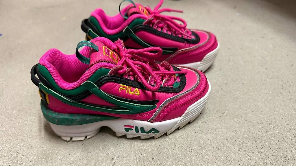 Fila Schuhe für Mädchen: FILA Turnschuh Grösse 29 – Gebraucht aus Binningen von nuggi86 1