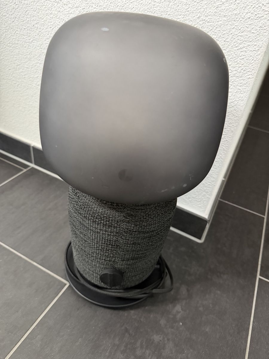 Ikea Lampade: IKEA Symfonisk Sonos Tischleichte Lautsprecher schwarz – Usato da Beckenried venduto da chef3945