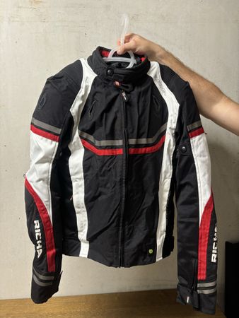 Richa Motorradjacke Gr. S – D3O Protektor