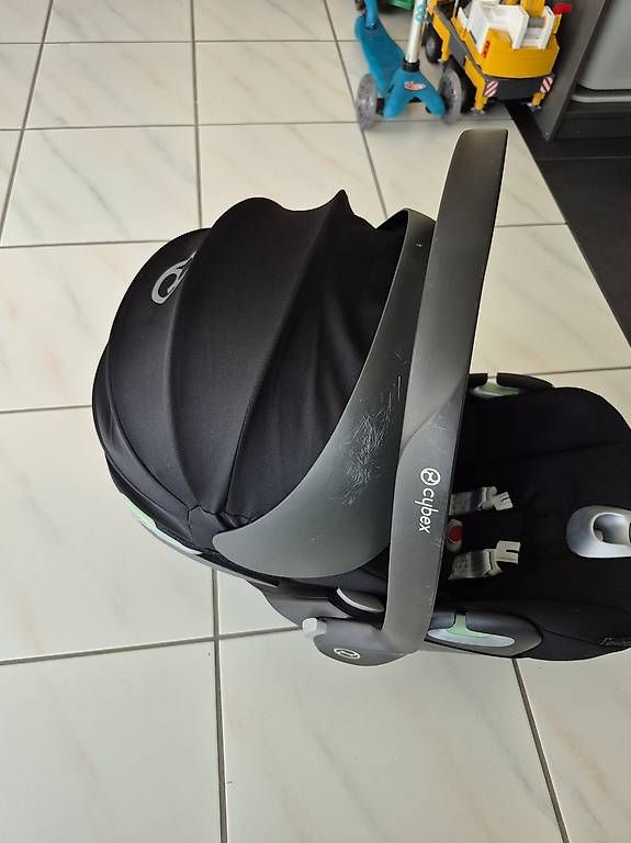 Cybex Seggiolini per auto: Maxi Cosi von CYBEX Cloud T i-Size – Usato da Düdingen venduto da RebeccaR01 3