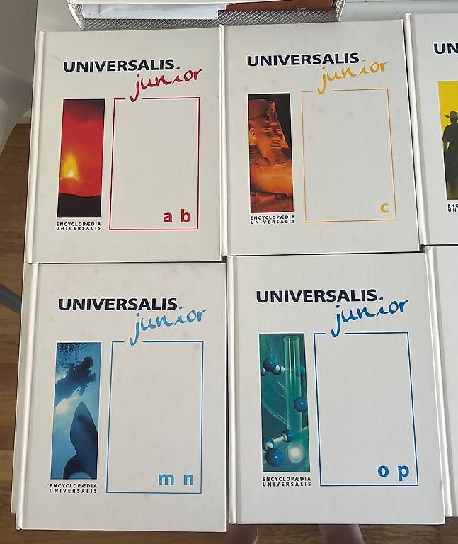 Libri: Encyclopédie Universalis Junior – Usato da Orny venduto da Julienisotton2528 1
