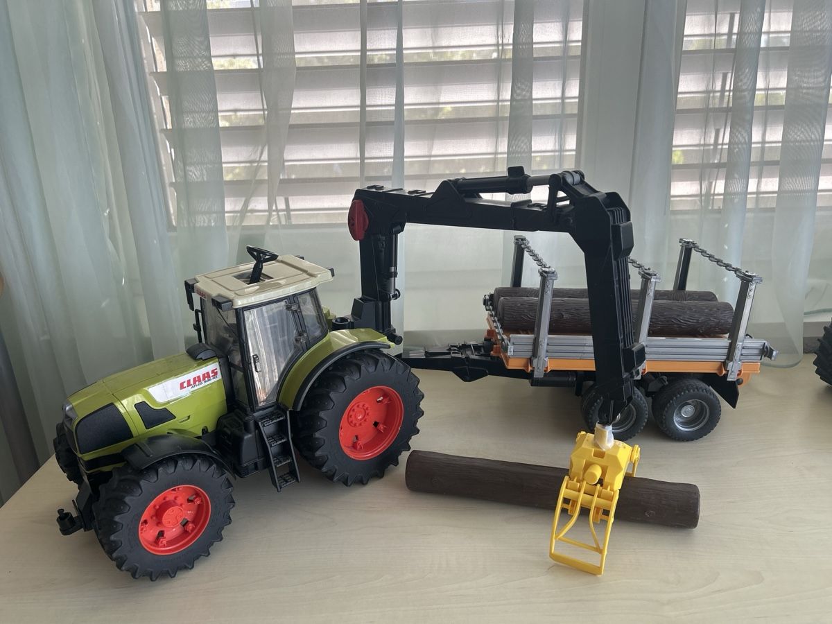 Bruder Jouets: Spielzeug Bruder – D'occasion à Buttisholz par Ka6018 2