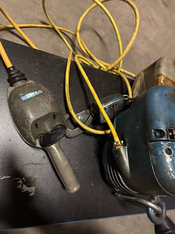 Demag Paranco multiuso: Demag Kettenzug 250 Kg – Usato da Oberdorf BL venduto da xez_wl9l 1