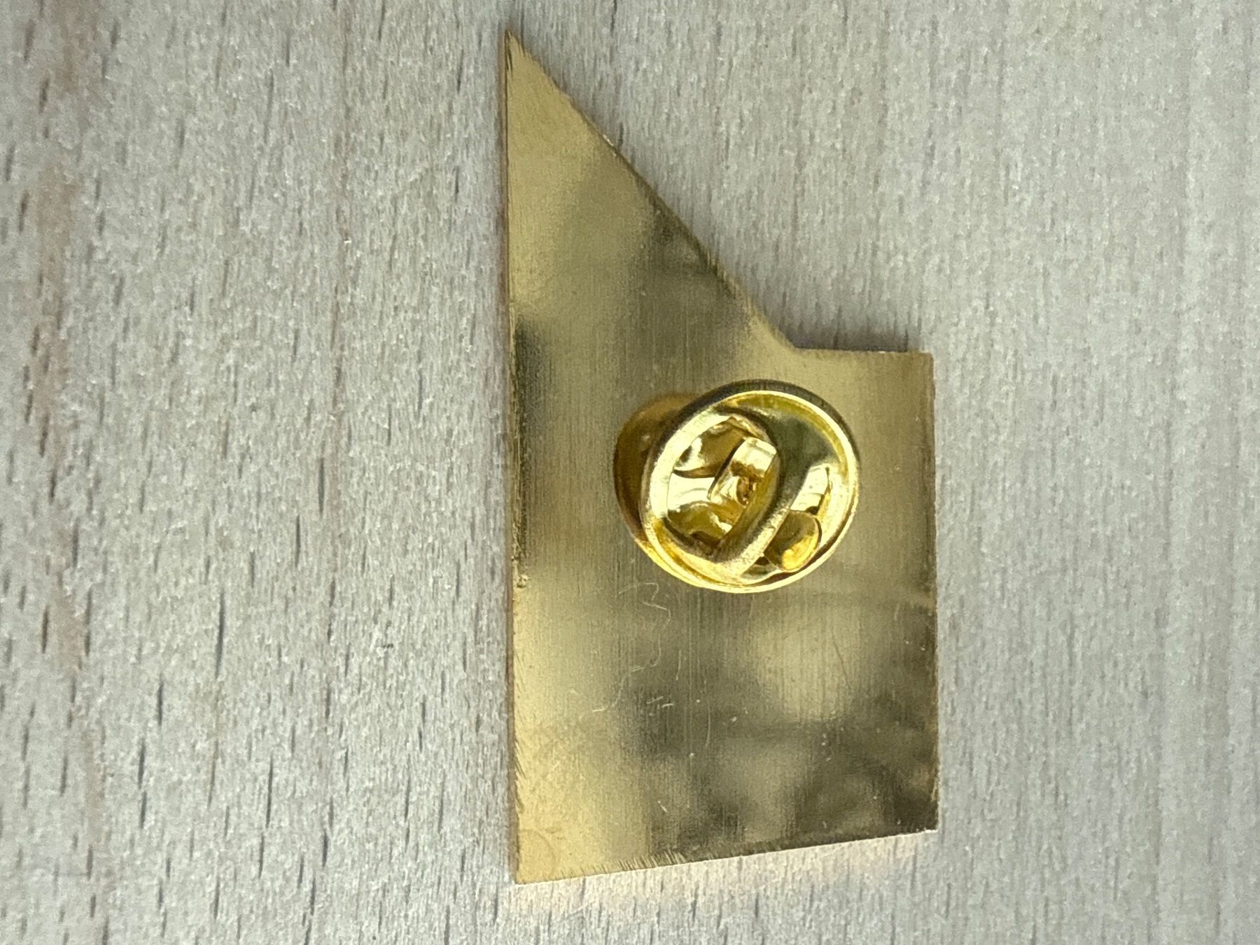 Placchette & Badge: Pin Jean Wicki Sapporo 72 – Usato da Glattbrugg venduto da Schweigmatt 1