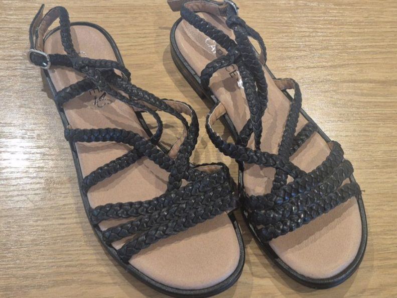 Scarpe da donna: 40 -  Grösse, Echt Leder, Damen Sandalen – Usato da Nottwil venduto da echtMOMO 2