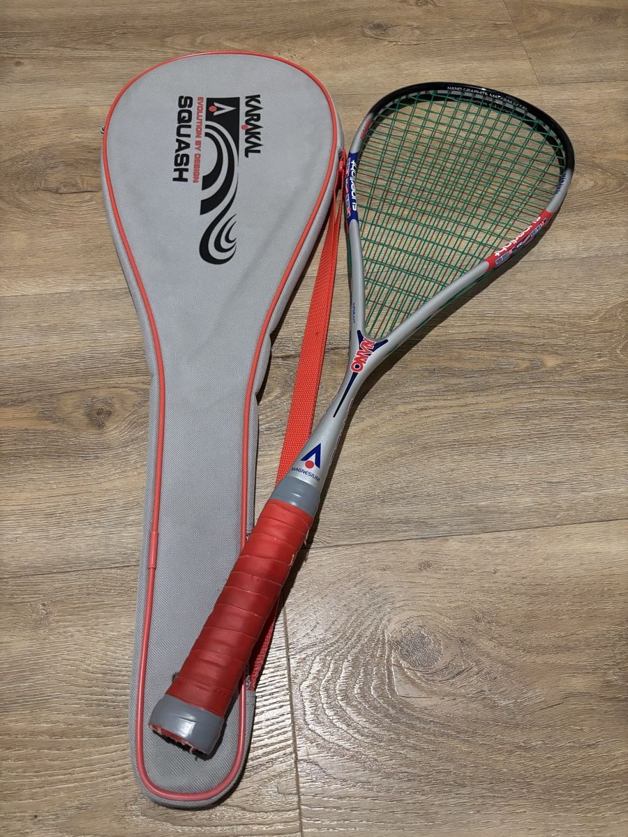 Racchette: Karakal Titanium / Nano Squashschläger – Usato da Brütten venduto da EniMir