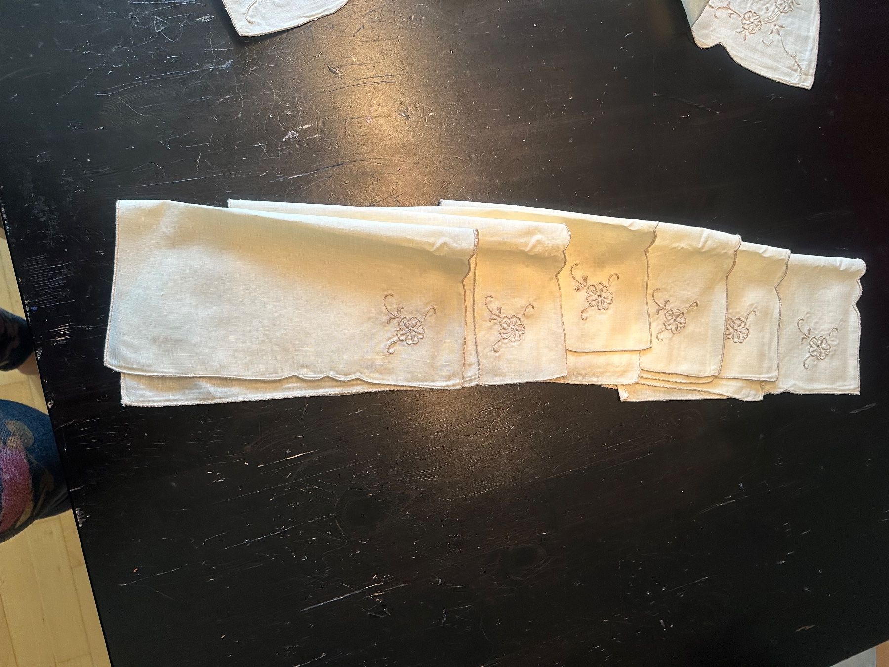 Coperte: Tisch decke" und 6 stuck Serviette, Handgemacht – Usato da Bottighofen venduto da M.O.L 4