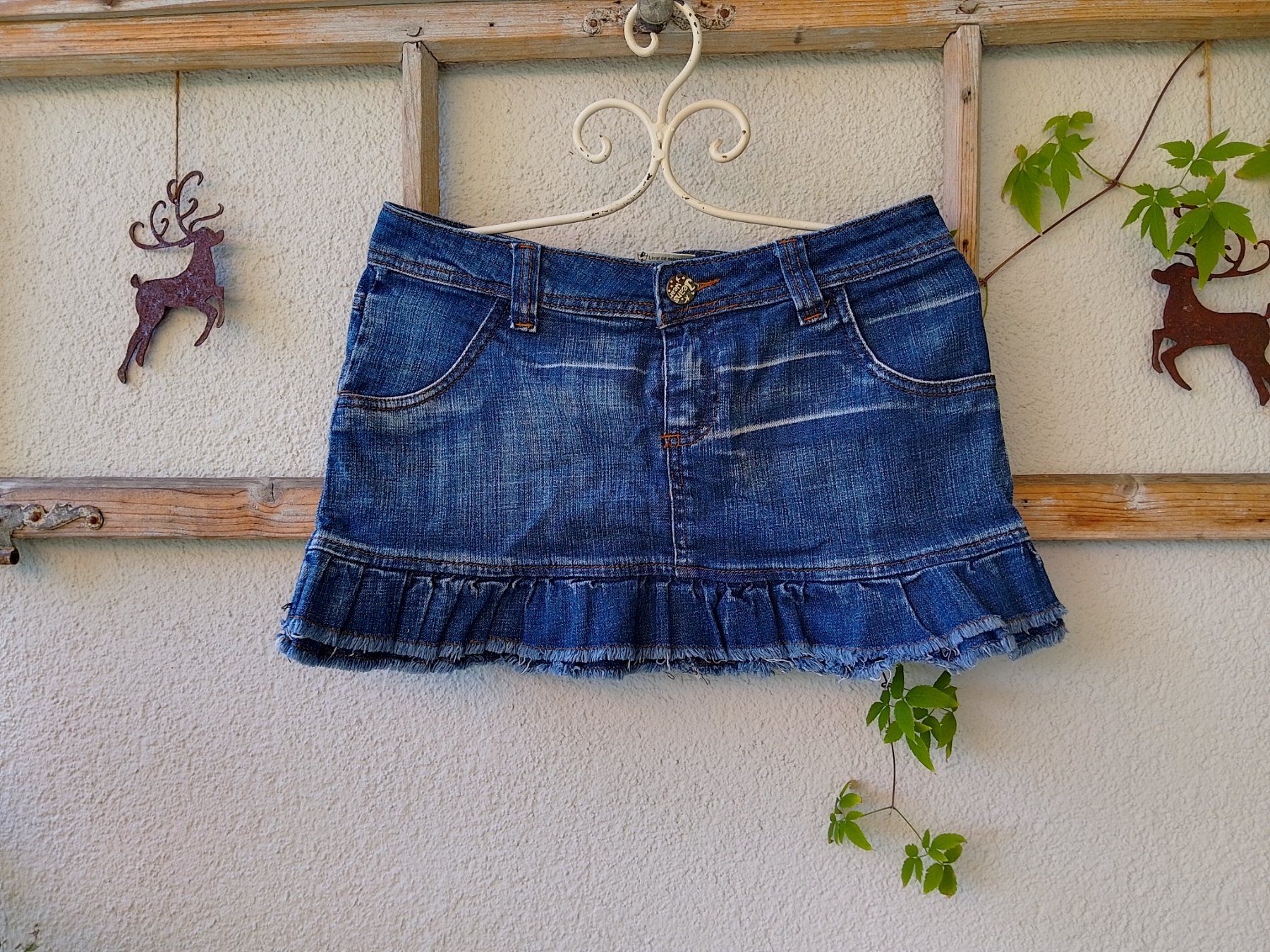 Gonne: Frecher Mini Jeansjupe Grösse 38 – Usato da Wichtrach venduto da hof_99lp