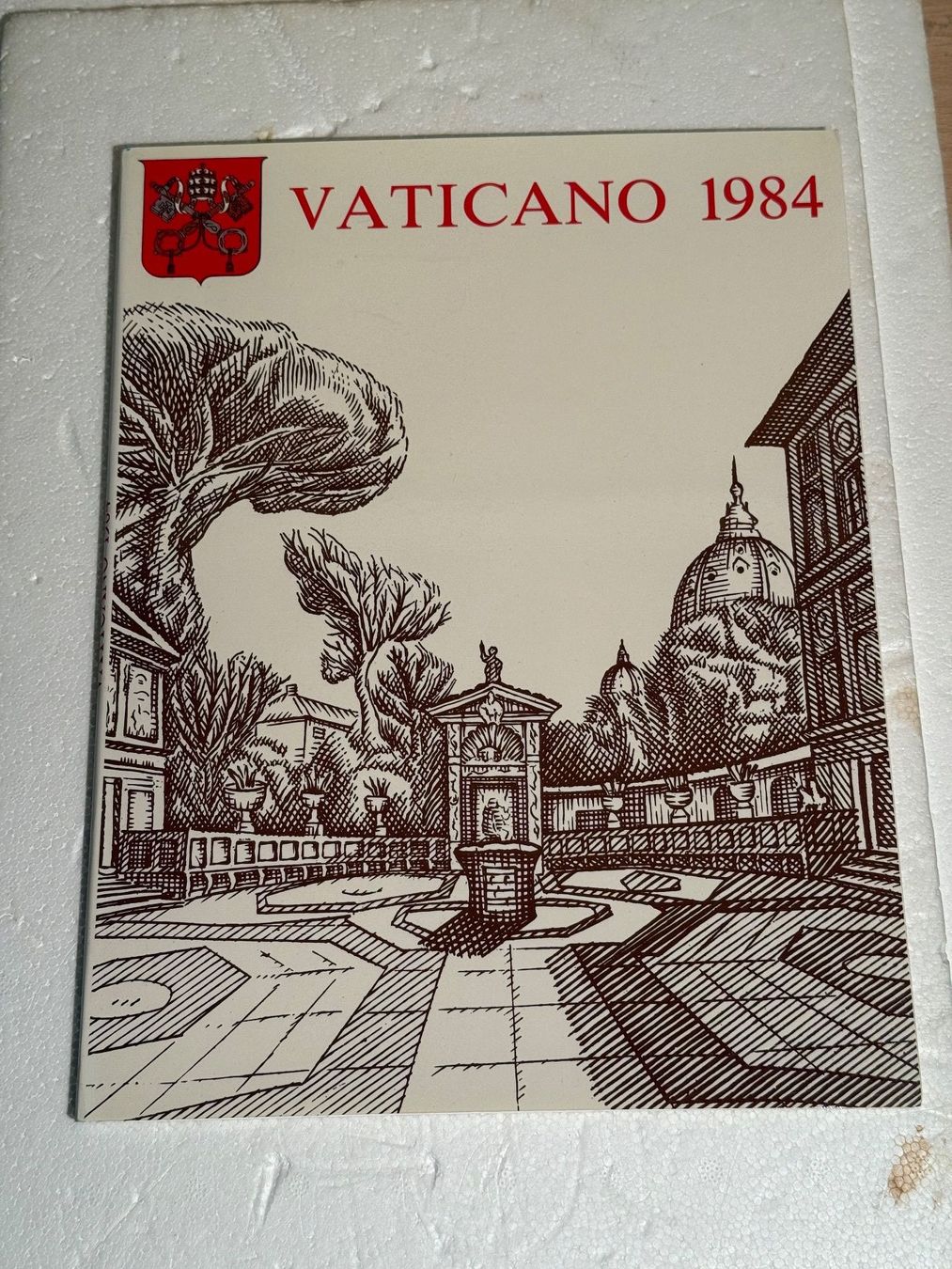 Tous les timbres: VATICAN 1984 STAMPS – D'occasion à Lausanne par artnouveau04