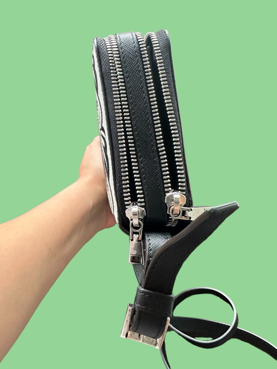 Versace Borse da donna: Versace Clutch – Nuovo (secondo la descrizione) da Langenthal venduto da Classy-sale 3