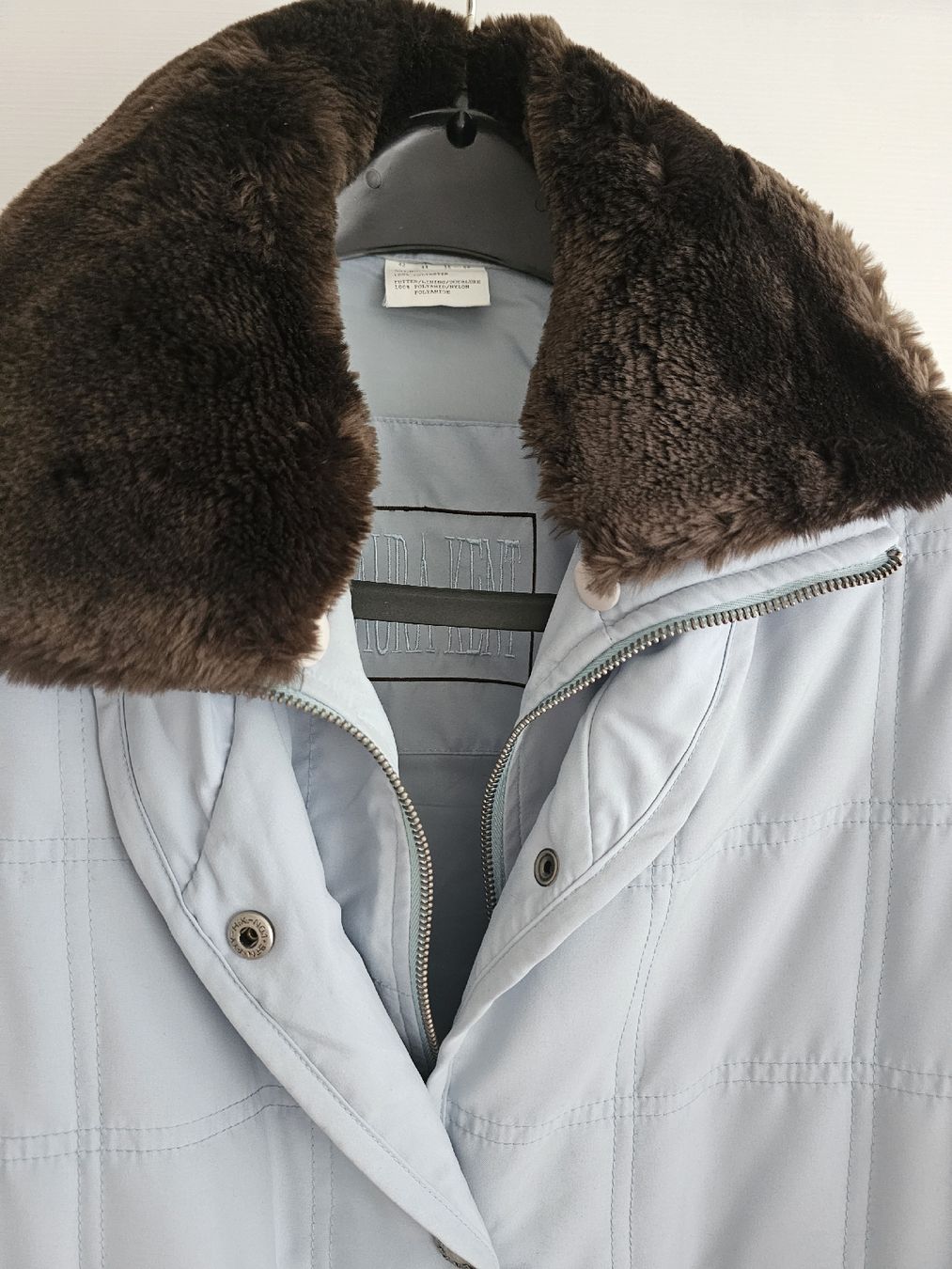 Giacche: Laura Kent Winterjacke – Usato da Steinmaur venduto da Kiki_m240 2
