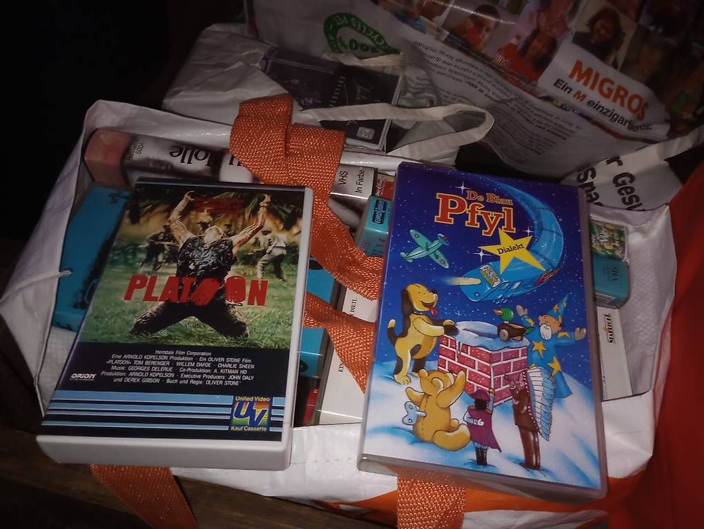 Alle VHS: VHS-Kassetten – Gebraucht aus Zürich von DonikaI 1