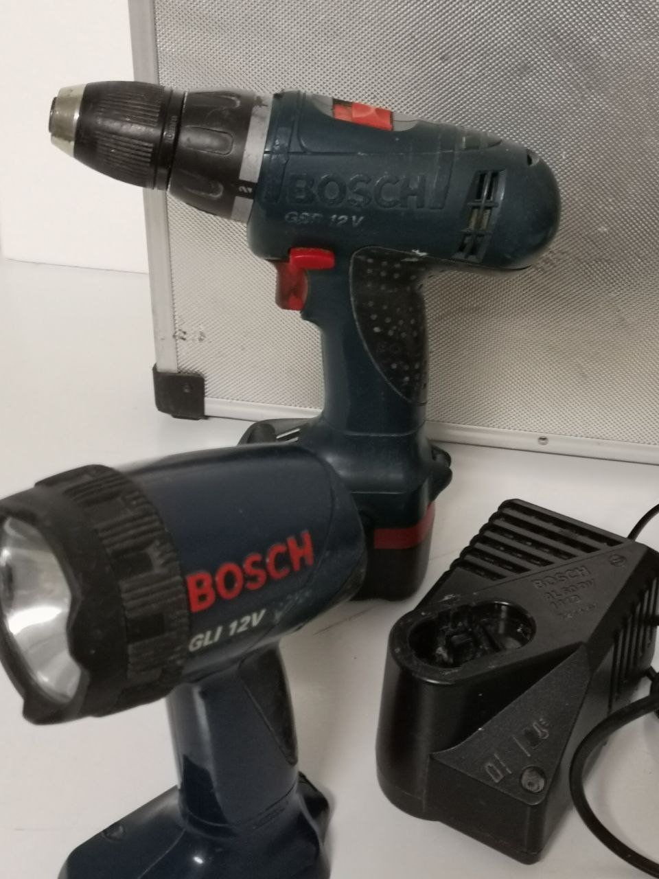 Bosch Tutti gli attrezzi: Schraubendreher Bosch – Difettoso da Bern venduto da Yunkom