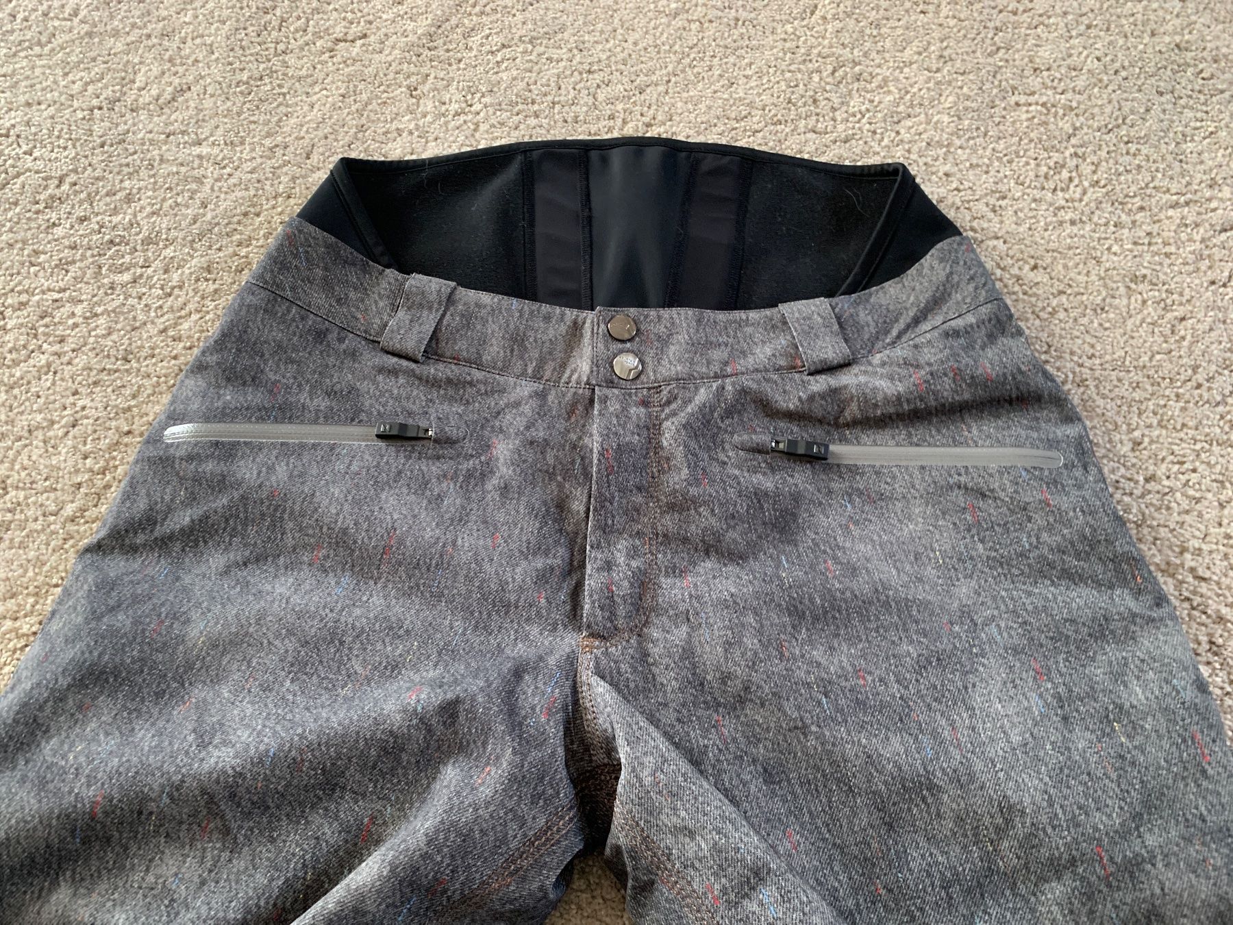 Pantaloni: Mountain Force Skihose top Zustand Gr 48 – Nuovo (secondo la descrizione) da Oberweningen venduto da Jogi2 4