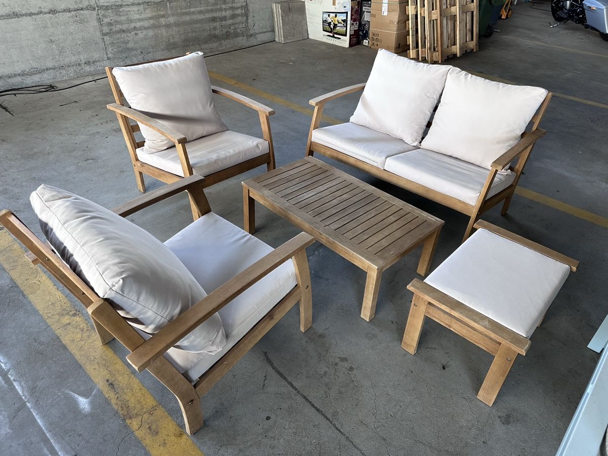 Divani: Gartenlounge Holz 5-tlg Gartenmöbel – Usato da Steinach venduto da EvAy_Trade_2023
