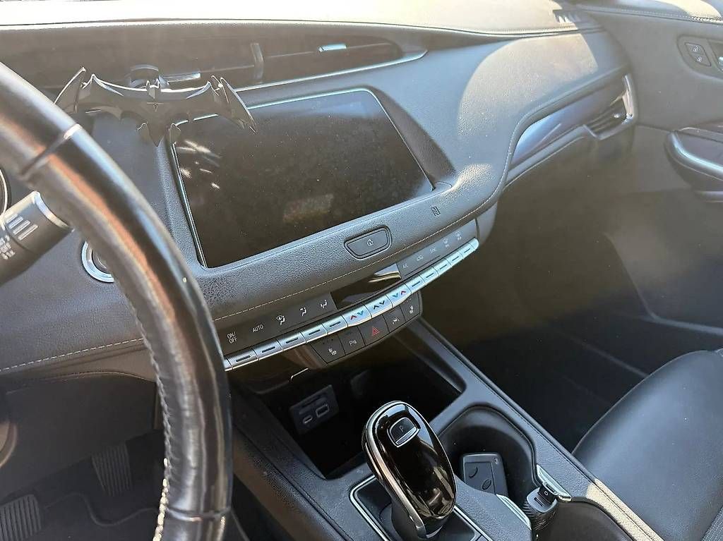 Automobili: Cadillac XT4 2.0 T Sport AWD – Usato da Langenthal venduto da Goergens10 3