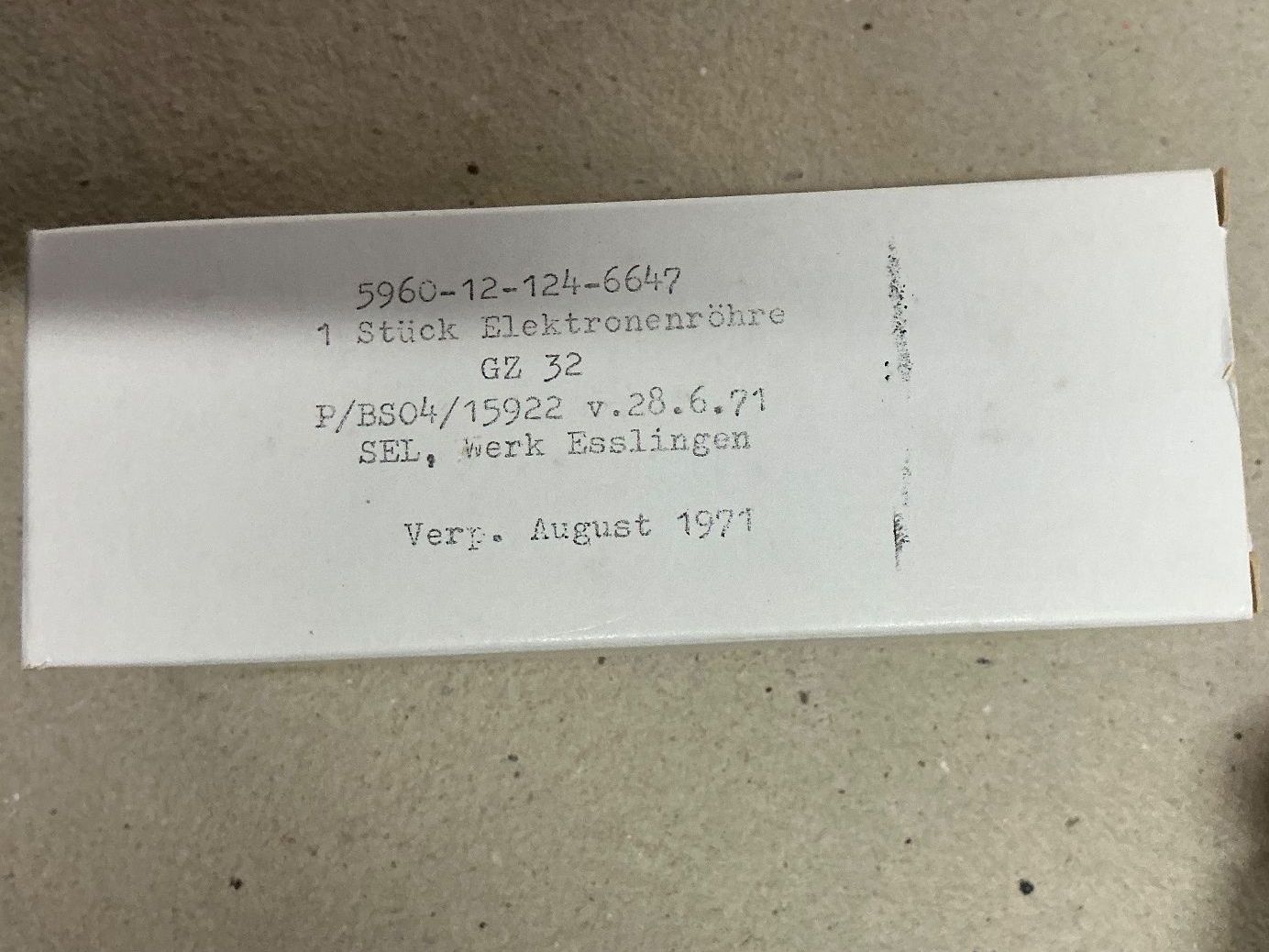 Componenti elettronici: Elektronenröhren neu – Nuovo e nell'imballaggio originale da Spiez venduto da bartgeier02 1