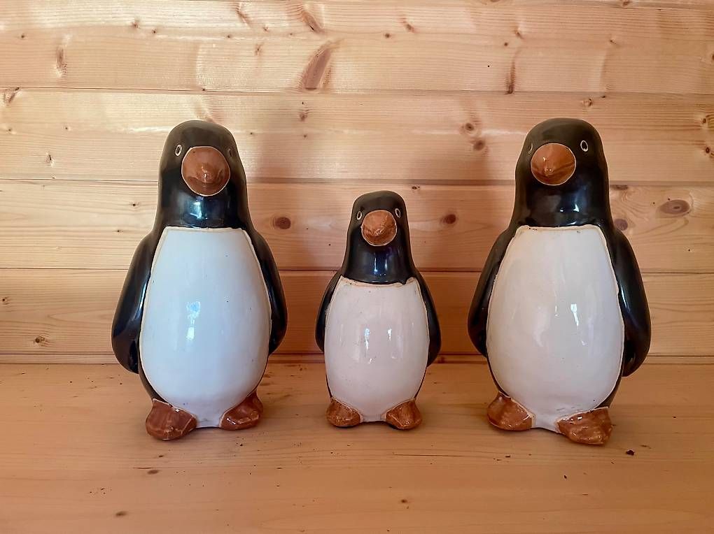 Statuette: Ensemble de 3 pingouins décoratifs en céramique – Usato da Mayens-de-Chamoson venduto da oce_h5ct