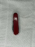 Victorinox Taschenmesser Rot – Klassisch mit Korkenzieher
