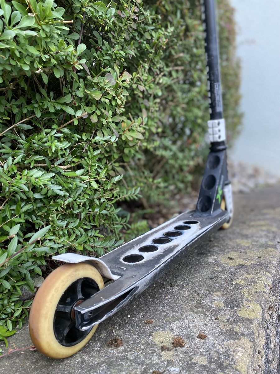 Micro Kickboard: Trottinette / Freestyle Scooter v. Micro X-treme – Gebraucht aus Zuerich von Isabelle 3