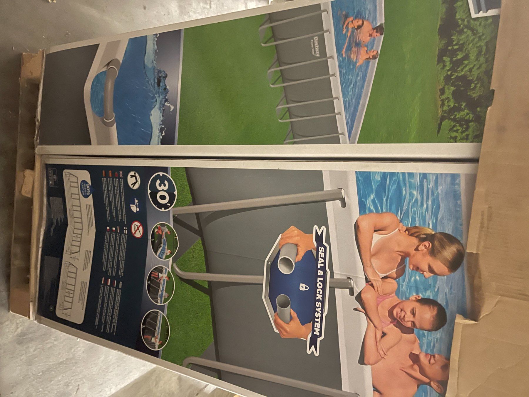 Bestway Piscine: Schwimmbad / Pool  7.32m x 3.66m x 1.32m – Usato da Liestal venduto da norwegian
