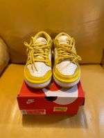 NIKE DUNK LOVE TWIST