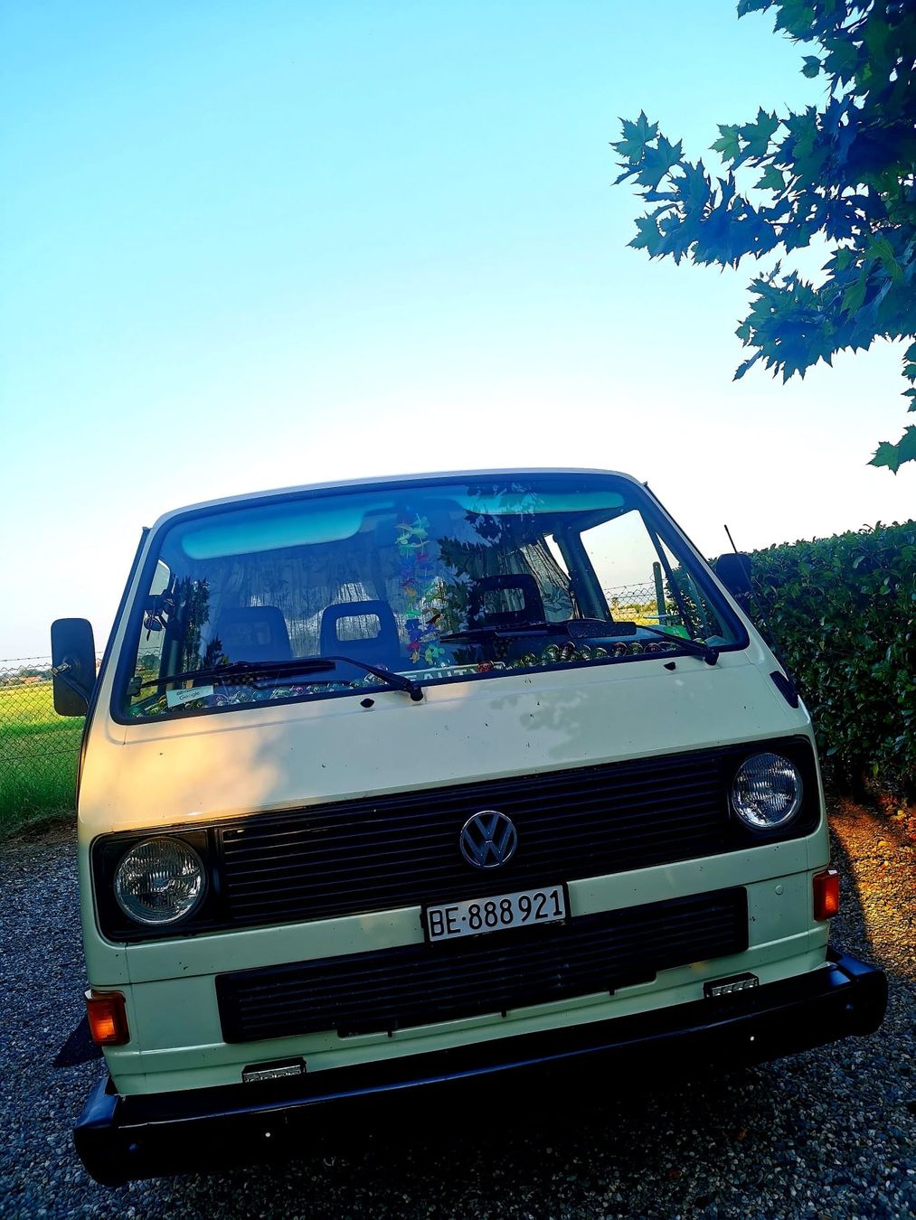VW Veicoli da campeggio: VW T3 umgebaut als Camper – Usato da Biel/Bienne venduto da fat_f92k 2