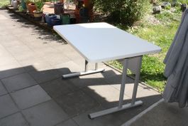 Schreibtisch 1.20x80h74cm