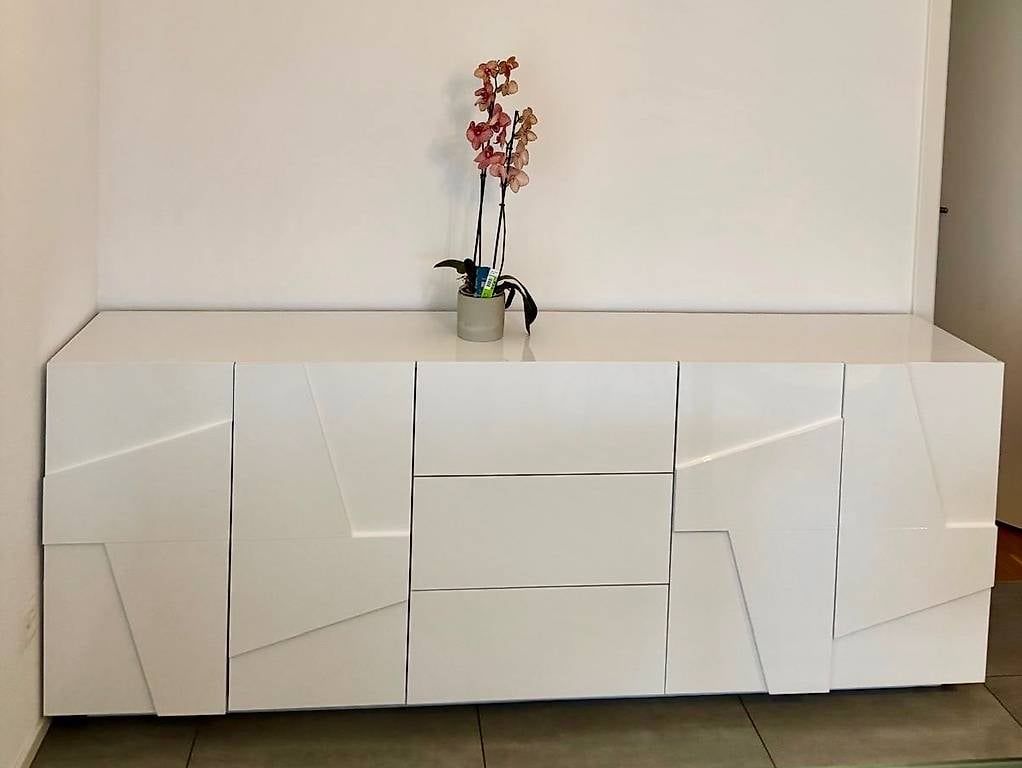 Credenze: Sideboard Design blanc laqué – Usato da Neyruz FR venduto da Patricia.G.