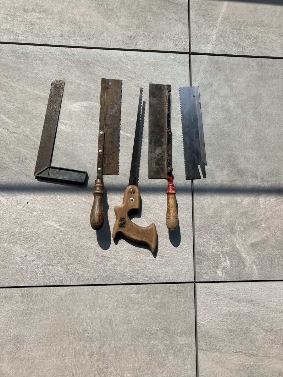 Tutti gli attrezzi: Outils menuiserie anciens – Usato da pully venduto da dylan69