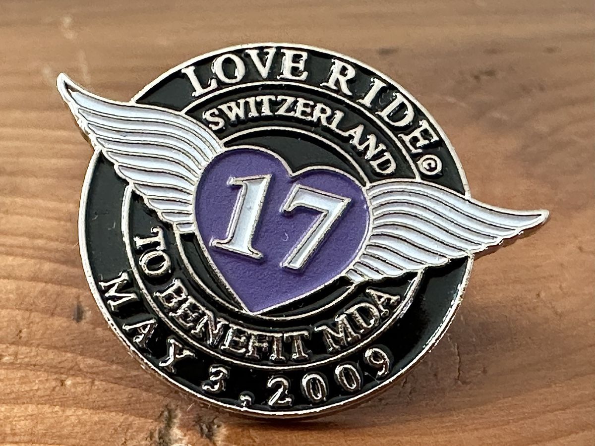 Placchette & Badge: Pin Love Ride 17 – Usato da Otelfingen venduto da Jupi07