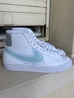 Nike Blazer Mid 77 Grösse 38 Weiss Hellblau