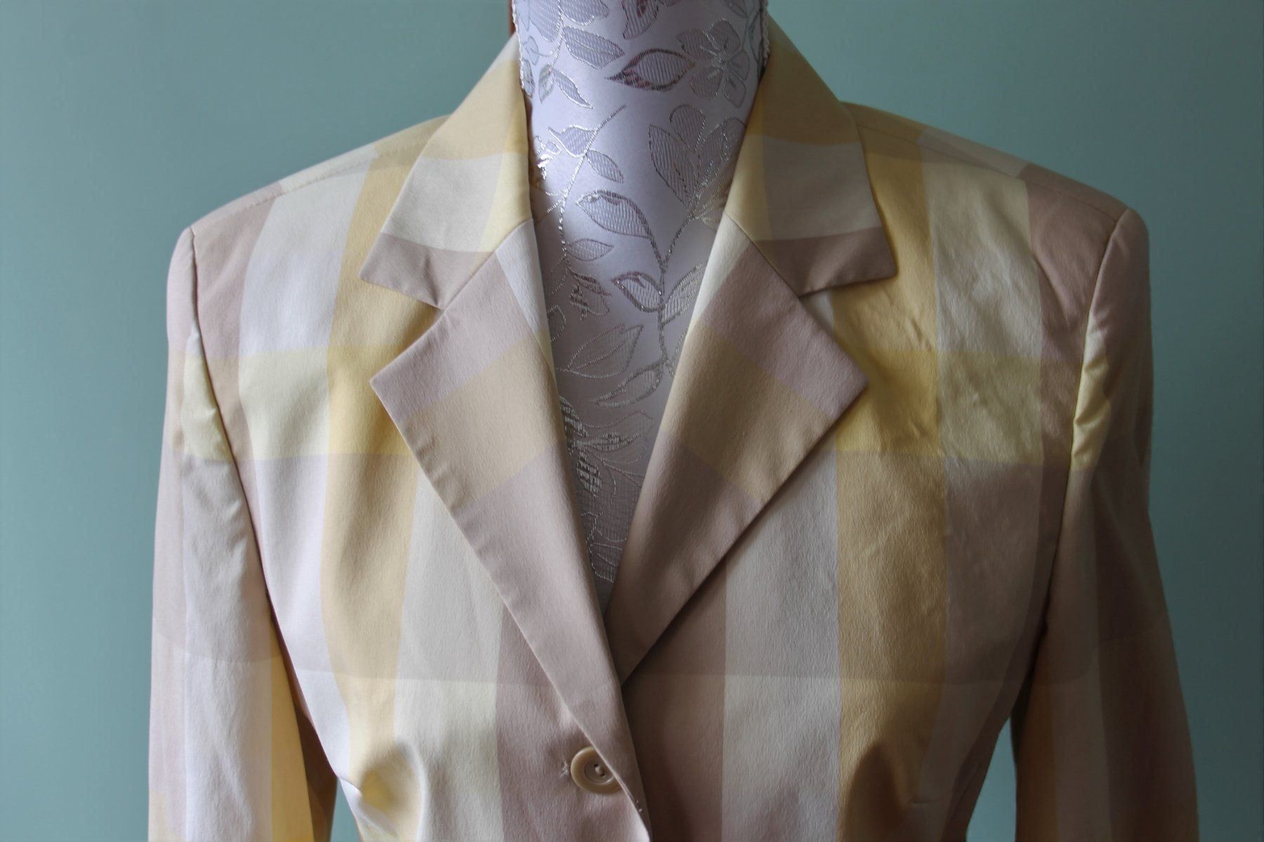 Jacken: Blazer – Gebraucht aus Schaan von antikes_und_kurioses 1