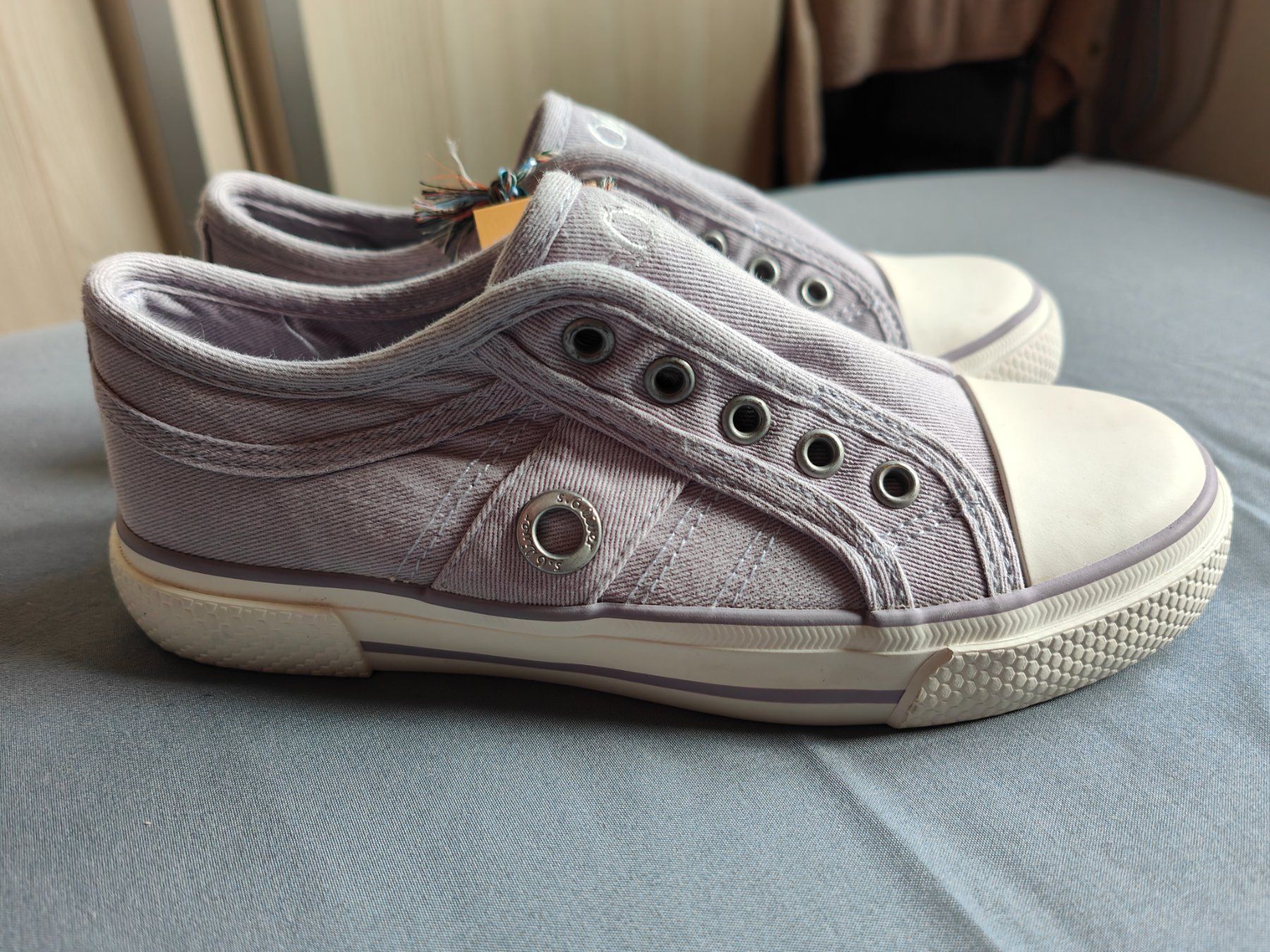 S.Oliver Scarpe per ragazze: Halbschuhe S.Oliver Gr. 32 - NEU – Nuovo (secondo la descrizione) da Kirchleerau venduto da hop82