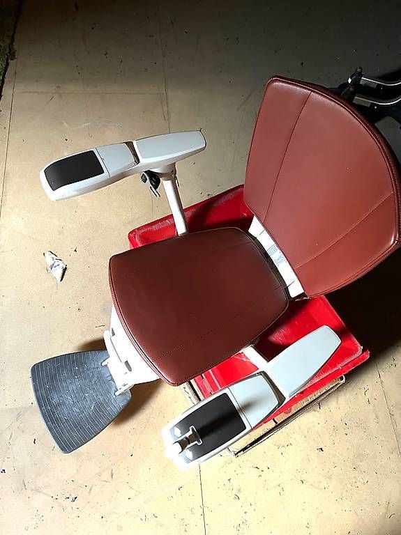 Escaliers: Apollo Flow2 Treppenlift  – D'occasion à Halden par asc_svq6 1
